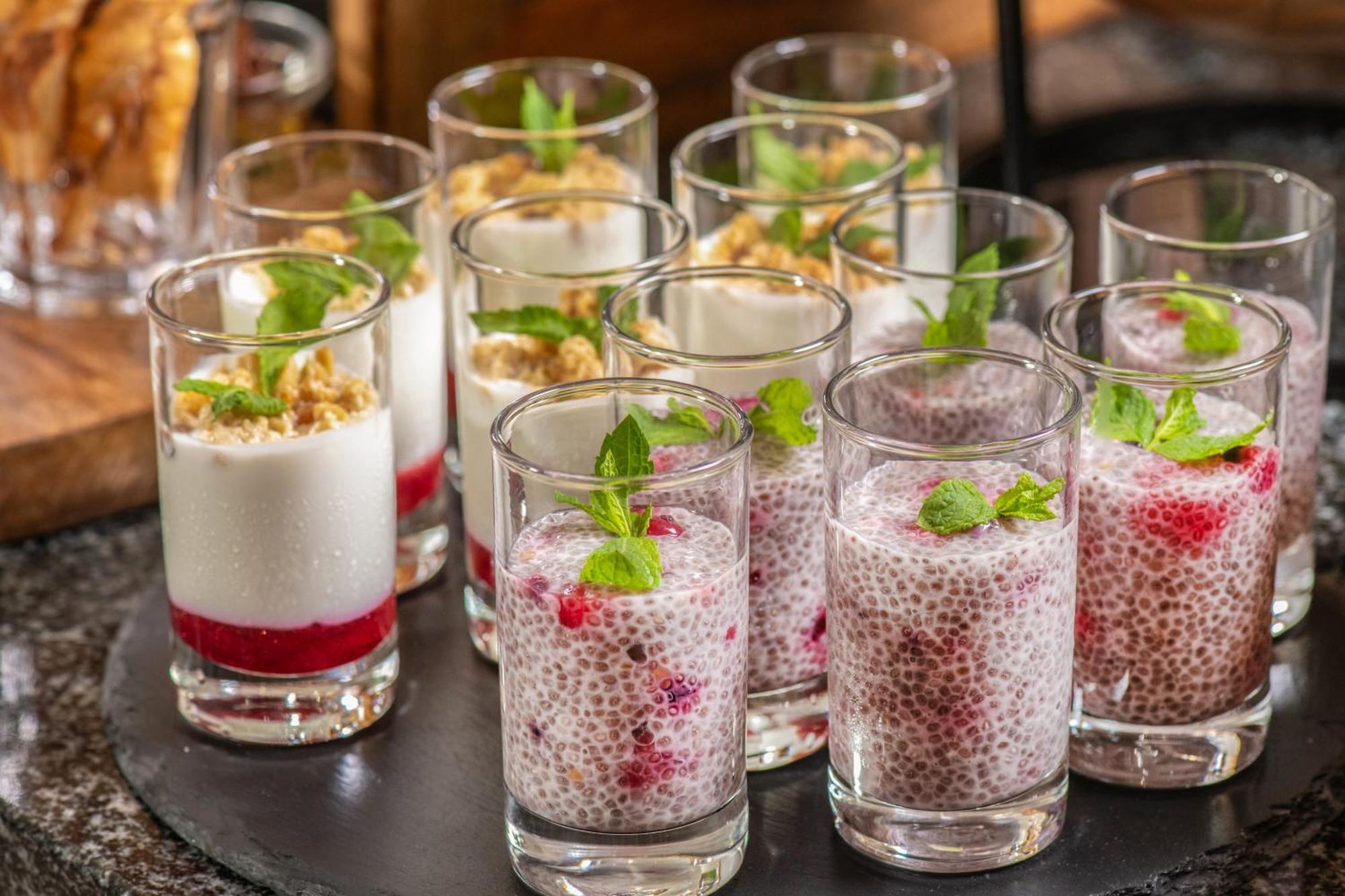 Szarvaskut Hotel Zirc Ngoại thất bức ảnh